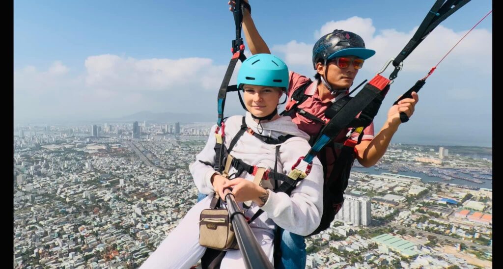 KINH NGHIỆM NHẢY DÙ Ở ĐÀ NẴNG TỪ A-Z | CHINH PHỤC BẦU TRỜI CÙNG THI HOÀI NHÂN TRAVEL