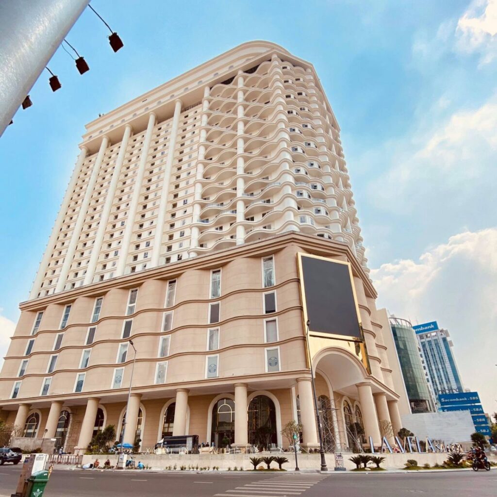 ĐẶT PHÒNG LA VELA SAIGON HOTEL CÙNG THI HOÀI NHÂN TRAVEL – GIÁ TỐT NHẤT