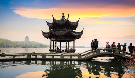 Chuyến bay Hà Nội – Hàng Châu – Sài Gòn 2025 - Bay cùng Thi Hoài Nhân Travel