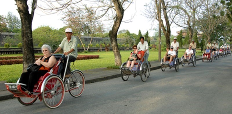 Kinh nghiệm du lịch Huế dịp tết - Khám phá du lịch cùng Thi Hoài Nhân Travel