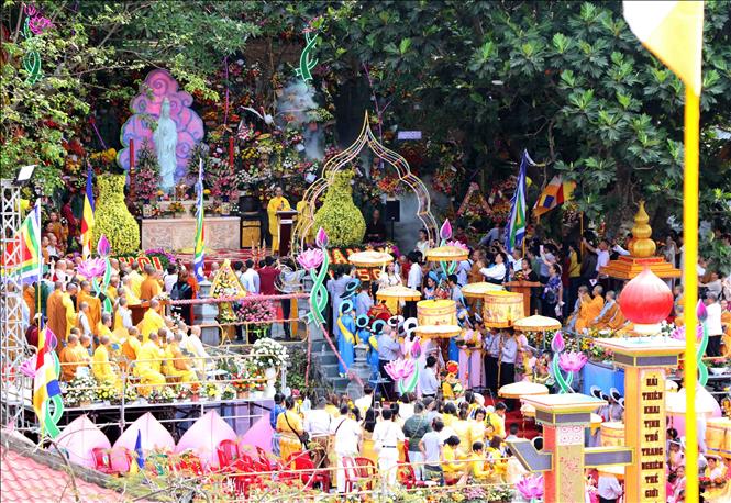 Chương trình lễ hội quán thế âm 2025 - thi hoài nhân travel