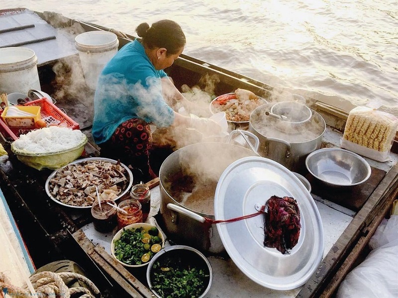 CHỢ NỔI CÁI RĂNG - Miền Tây