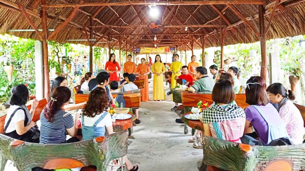 TOUR LỤC TỈNH MIỀN TÂY 4 NGÀY 3 ĐÊM