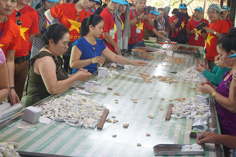 TOUR LỤC TỈNH MIỀN TÂY 4 NGÀY 3 ĐÊM
