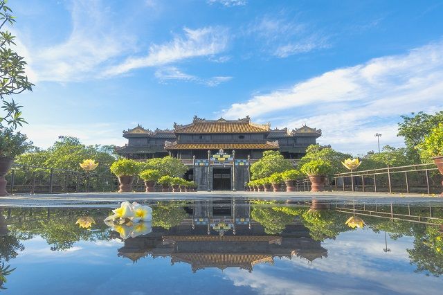 Huế - Đại Nội Huế - thi hoai nhan travel