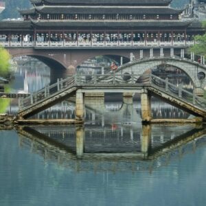 TOUR TRƯƠNG GIA GIỚI – PHƯỢNG HOÀNG CỔ TRẤN – THIÊN TỬ SƠN – HỒ BẢO PHONG 5 NGÀY 4 ĐÊM