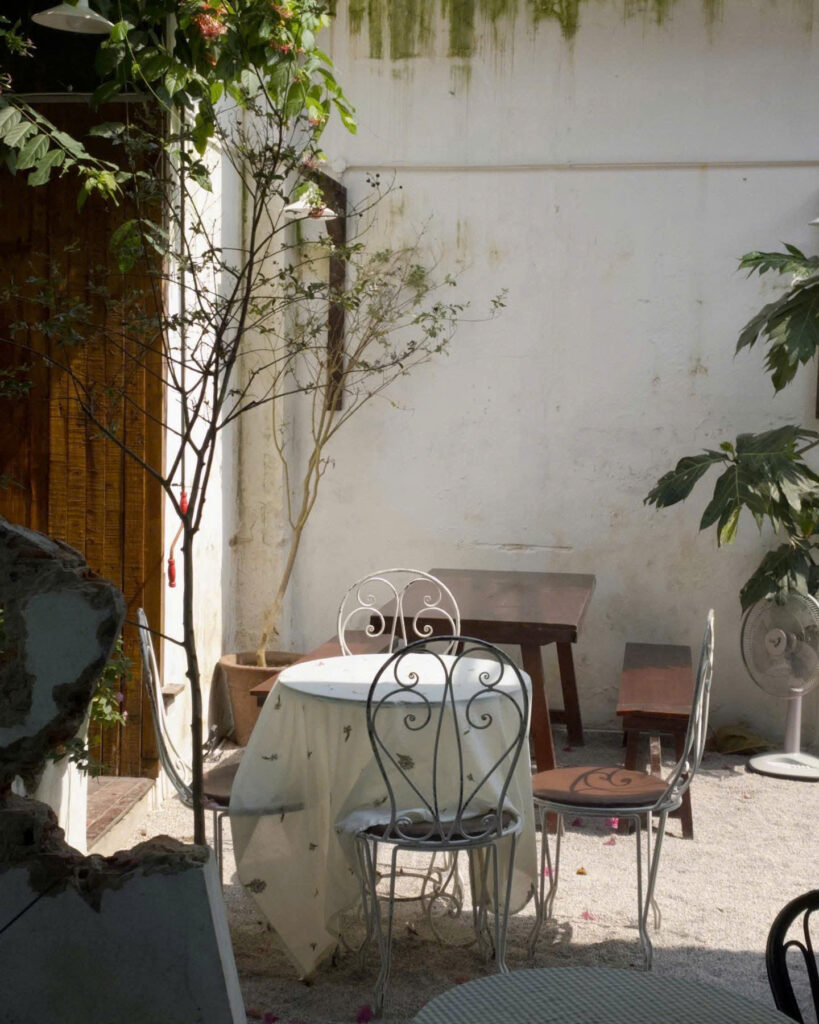 CAFE VƯỜN