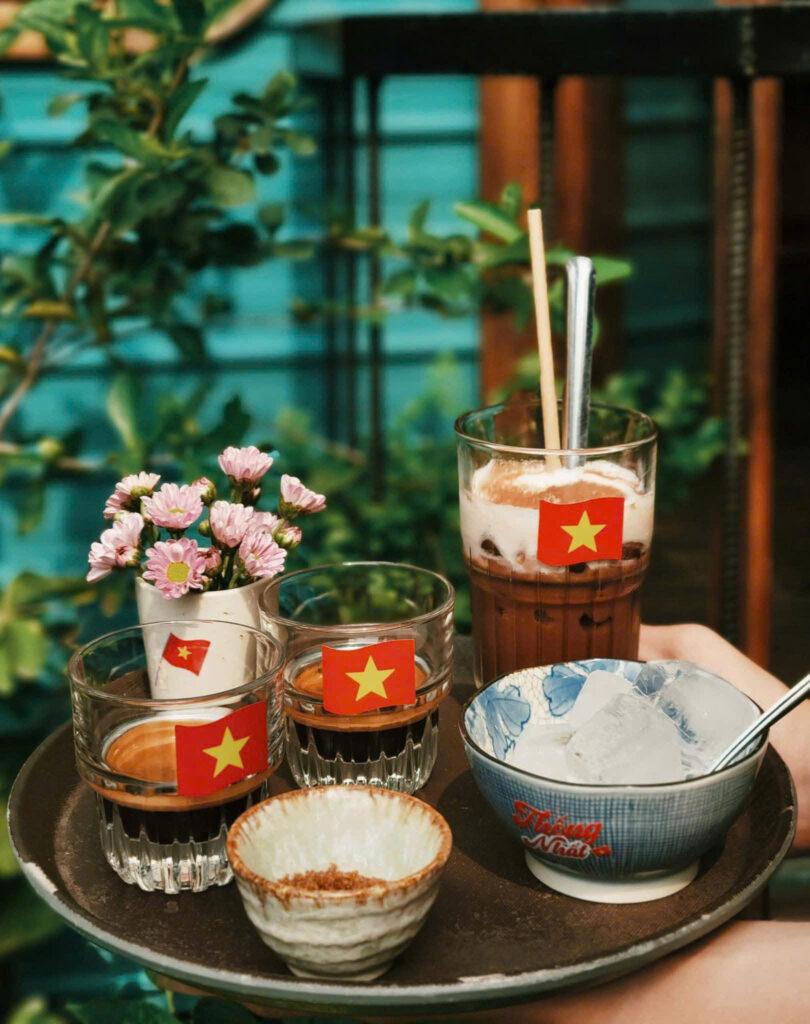 CAFE VƯỜN