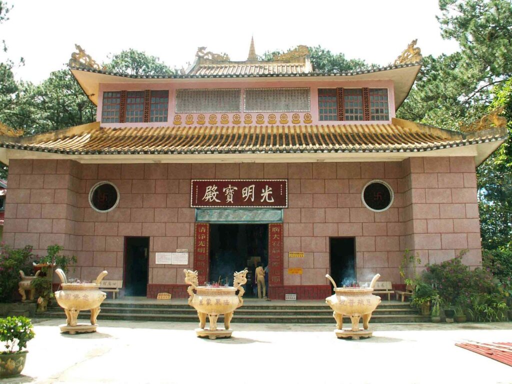 CHÙA ĐẸP Ở ĐÀ LẠT