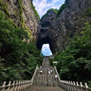 TOUR NGHI XƯƠNG – ĐẬP TAM HIỆP - TRƯƠNG GIA GIỚI – THẤT TINH SƠN - PHƯỢNG HOÀNG CỔ TRẤN 5 NGÀY 4 ĐÊM