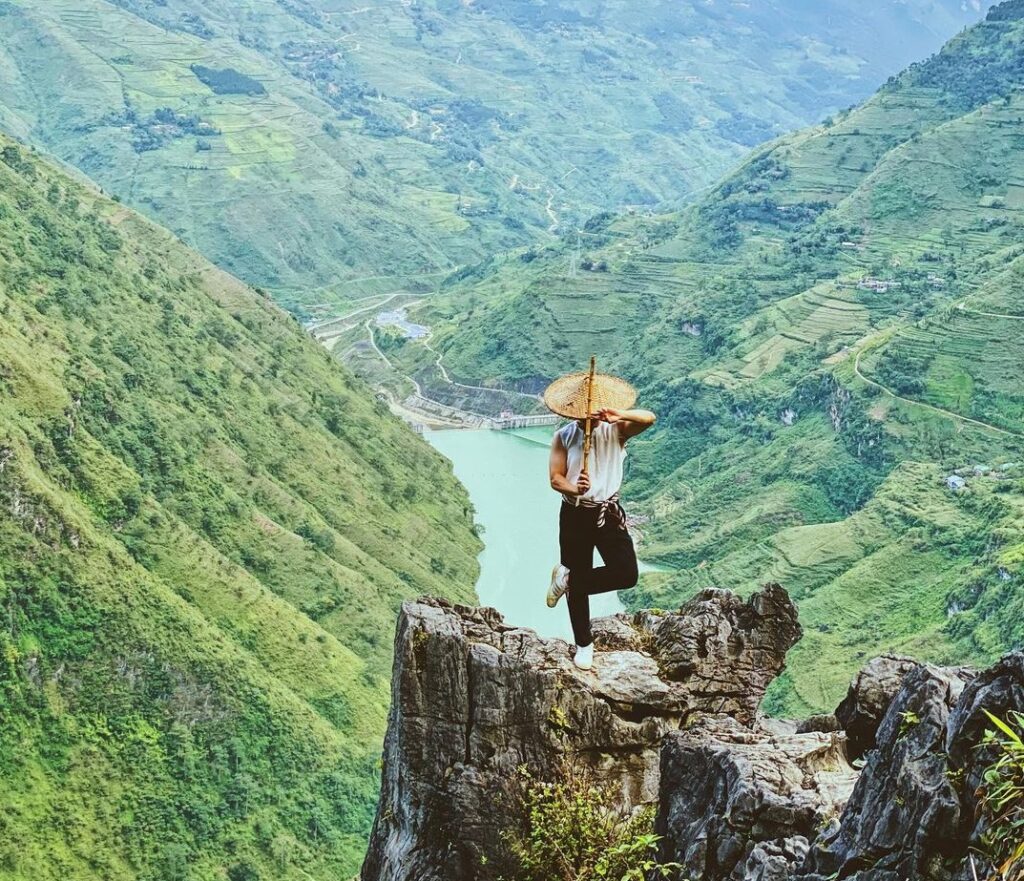 khám phá Đông Bắc Việt Nam