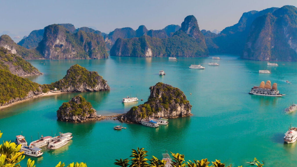 Tour Đà Nẵng – Hạ Long – Cát Bà – Chùa Hương 5N4Đ